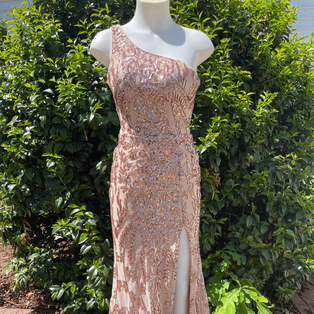One shoulder rose gold dress
